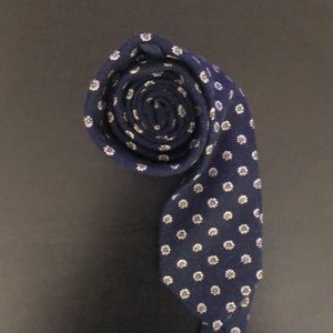100% wool tie (Fall/Winter)